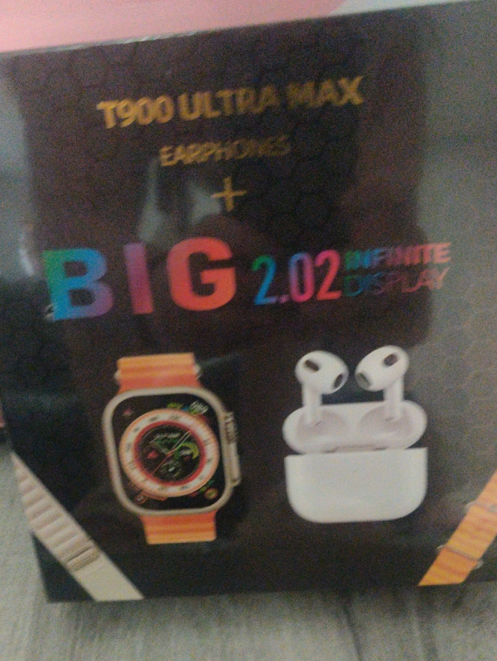 T900 ULTRA MAX Smartwatch + Earbuds - Black Box with Colorful 'BIG' Graphics
